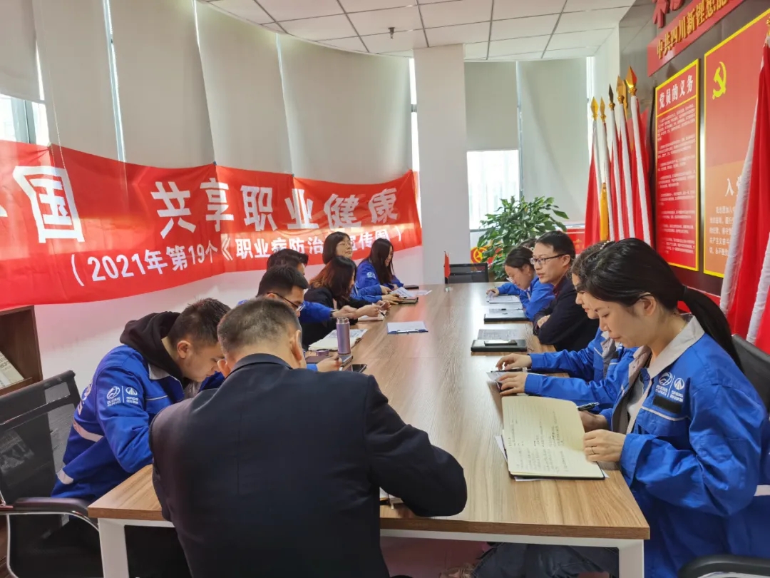 1619657716652824.jpg 640.webp (3).jpg