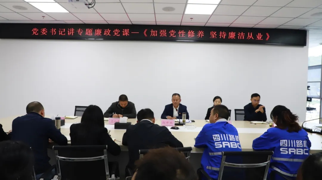 1635130231197629.jpg 640.webp.jpg